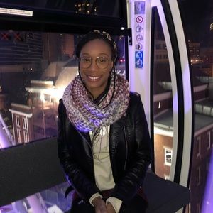 Meet your Posher, Achsah